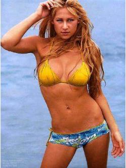 regina, 34 �ves szexpartner n�, Vill�nyk�vesd