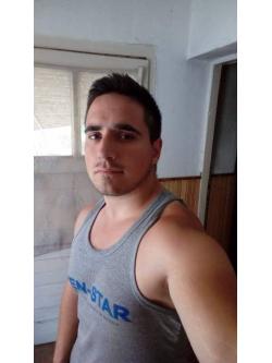 Rich�rd, 33 �ves szexpartner f�rfi, Salg�tarj�n