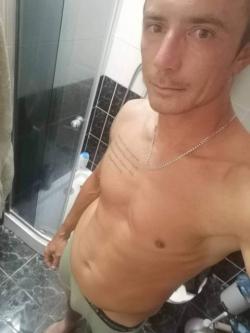 Tam�s, 35 �ves szexpartner f�rfi, Mez�kov�csh�za