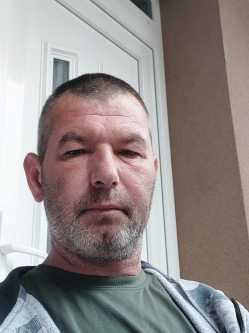 L�szl�, 47 �ves szexpartner f�rfi, Tiszavasv�ri