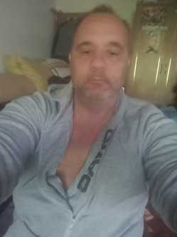 Zolt�n, 51 �ves szexpartner f�rfi, H�dmez�v�s�rhely