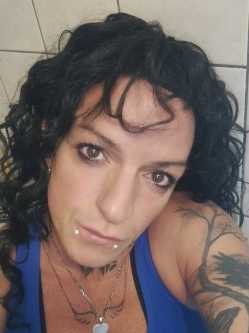 Beuska, 46 �ves szexpartner n�, Ajka