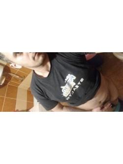 Carlos, 35 �ves szexpartner f�rfi, J�sz�roksz�ll�s