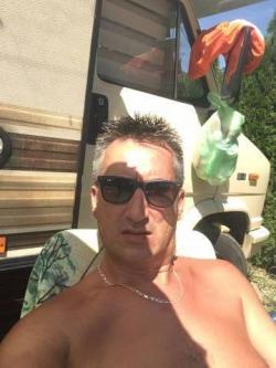 Zsolt, 48 �ves szexpartner f�rfi, V�c