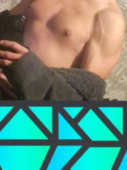 Erik, 22 �ves szexpartner f�rfi, S�rv�r