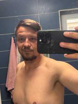 Szabi, 33 �ves szexpartner f�rfi, F�l�psz�ll�s
