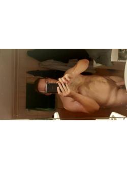 M�rk, 28 �ves szexpartner f�rfi, Gy�ngy�s