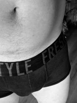 Peti, 46 �ves szexpartner f�rfi, S�rv�r