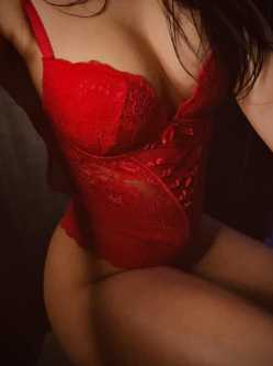Ren�ta, 41 �ves szexpartner n�, Tatab�nya