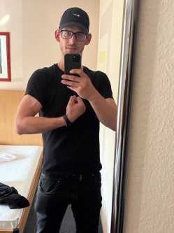 Szabi, 28 �ves szexpartner f�rfi, Zalaegerszeg