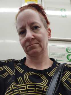 Adrienn, 46 �ves szexpartner n�, Budapest