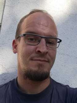 Miki, 41 �ves szexpartner f�rfi, Kecskem�t