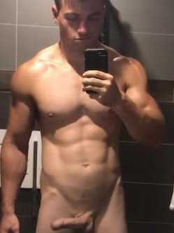 Dante, 31 �ves szexpartner f�rfi, Tam�si