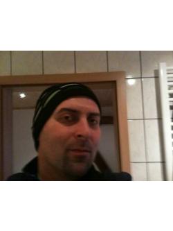 R�bert, 51 �ves szexpartner f�rfi, Bajororsz�g
